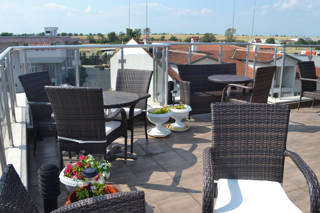 Alexander Hotel Asenovgrad Eksteriør billede